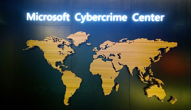 trung tâm phòng chống tội phạm mạng của Microsoft
