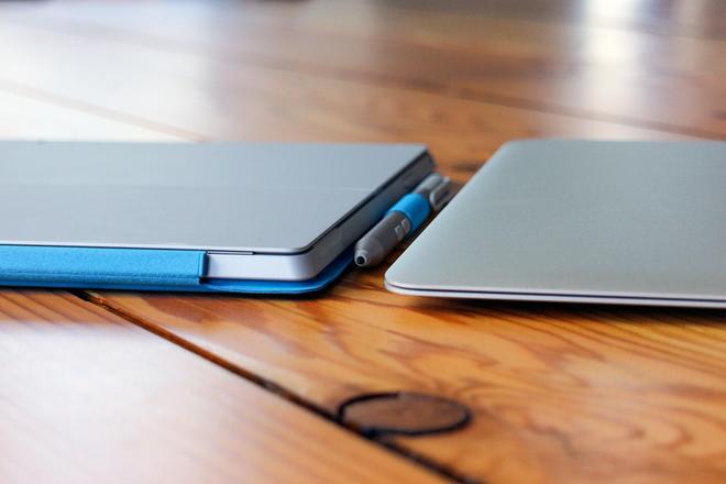 So sánh surface pro 3 với Macbook Air